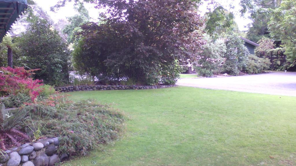 Creel Lodge Turangi Buitenkant foto