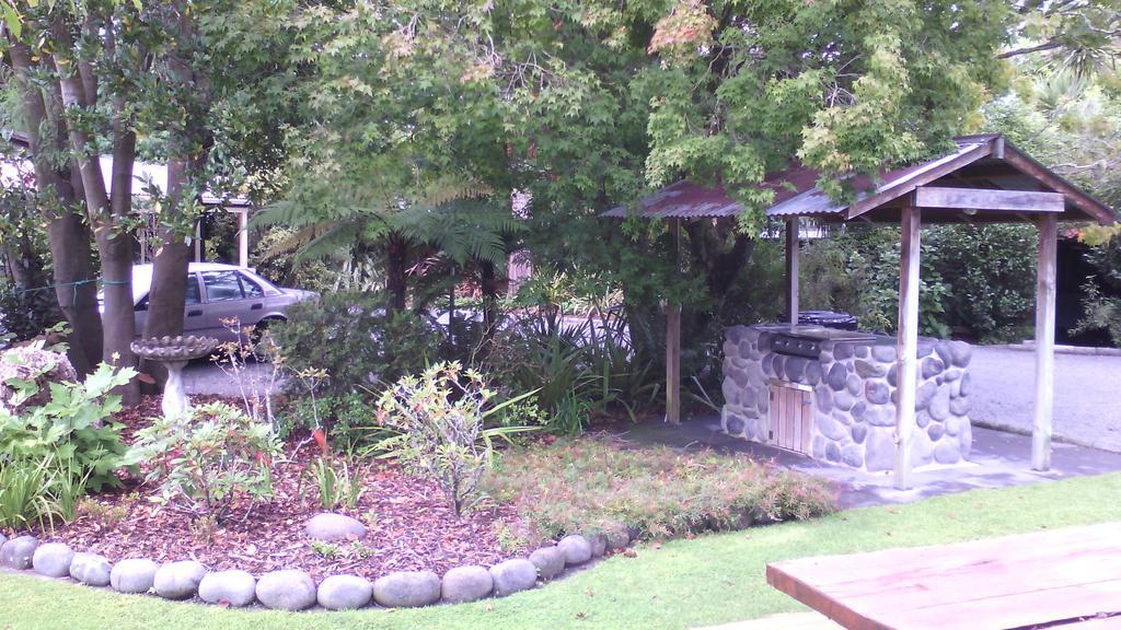 Creel Lodge Turangi Buitenkant foto