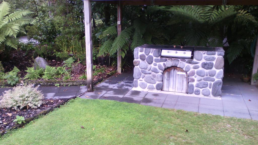 Creel Lodge Turangi Buitenkant foto