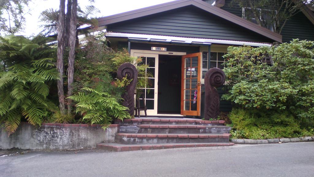 Creel Lodge Turangi Buitenkant foto