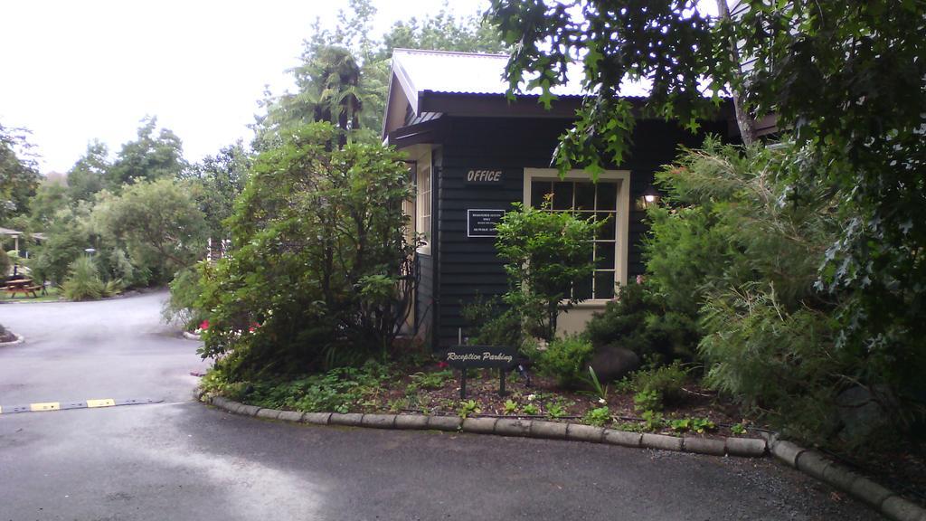 Creel Lodge Turangi Buitenkant foto